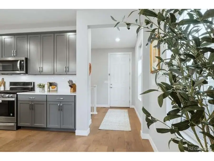 1925 Canyonpoint Ln, Castle Pines, CO 80108 - #3