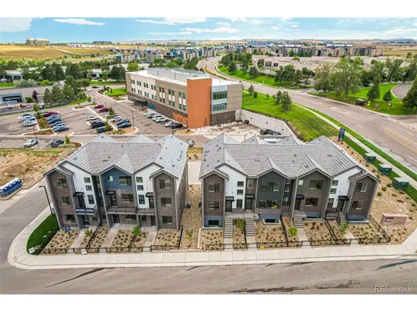 33 Ascent Trl, Englewood, CO 80112