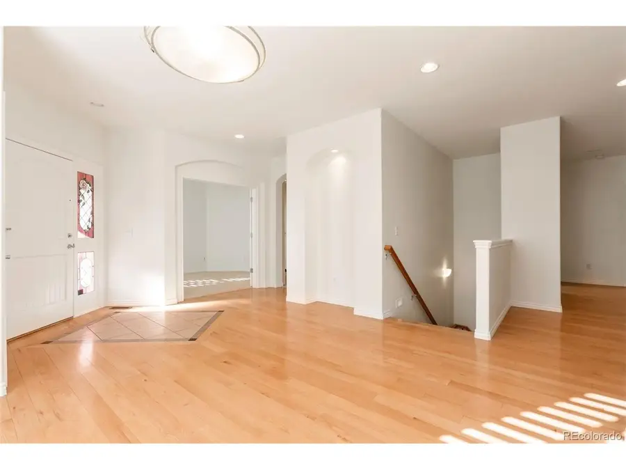 844 Windflower Dr, Longmont, CO 80504 - Image #3