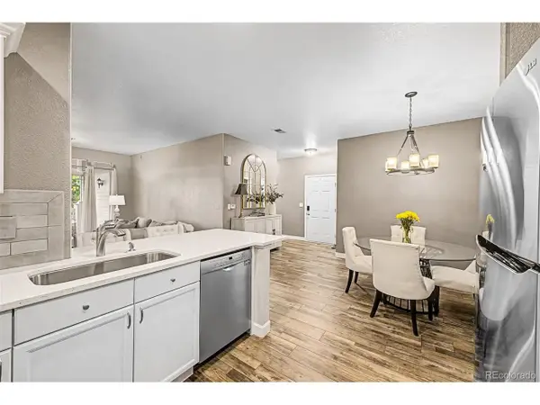8496 S Hoyt Way #206, Littleton, CO 80128