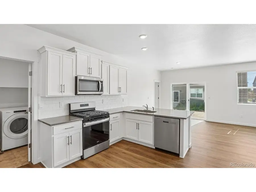 1404 Uphill St, Lochbuie, CO 80603 - #2