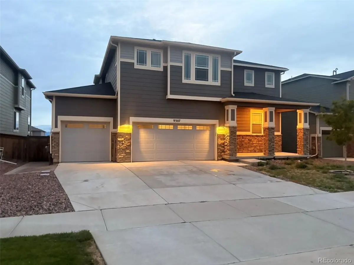 9307 Richfield St, Commerce City, CO 80022 - #1