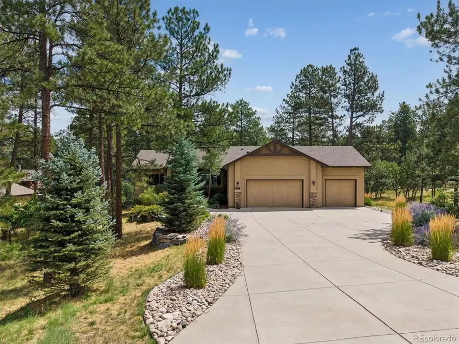 1240 Hoosier Dr, Larkspur, CO 80118 - #3