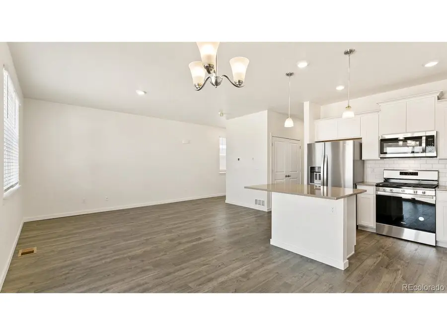 6121 Alpine Ridge Dr, Colorado Springs, CO 80925 - #3