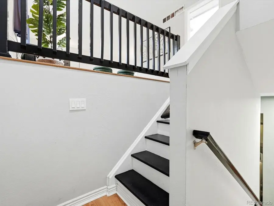 1550 S Evanston St, Aurora, CO 80012 - #2