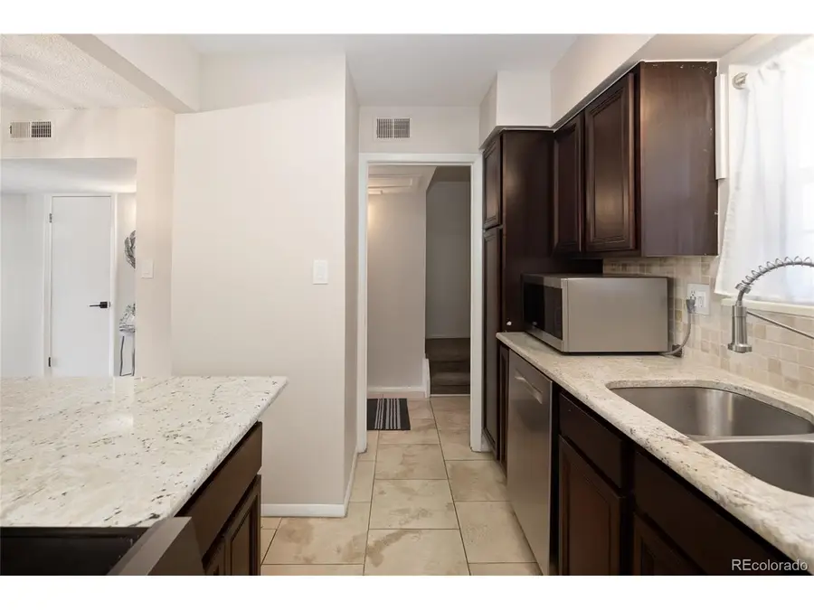 3825 S Monaco Pkwy #113, Denver, CO 80237 - Image #3