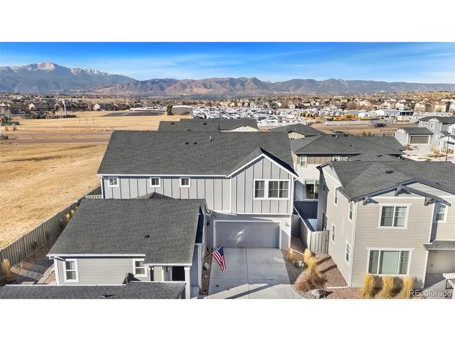 5823 Summer Dream Dr, Colorado Springs, CO 80923 - #3