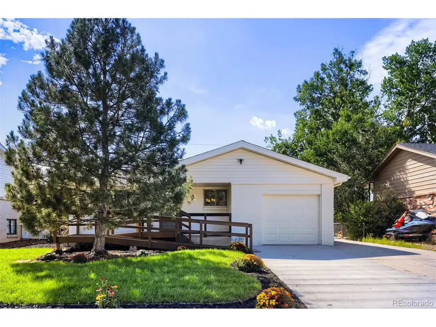3211 Billings St, Aurora, CO 80011 - #2