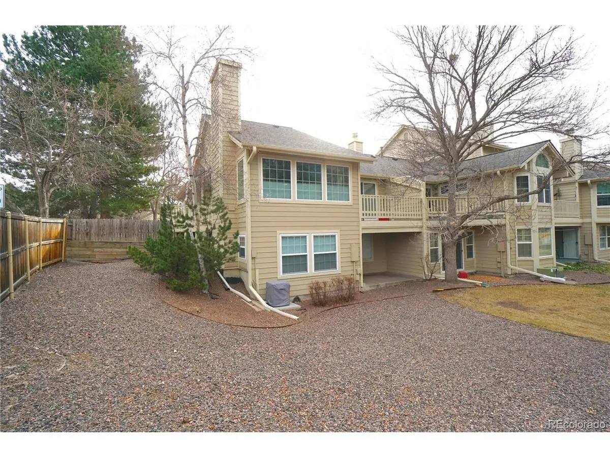 8201 S High Ct, Centennial, CO 80122 - Image #1