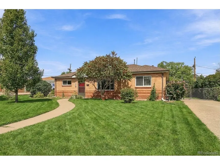 1631 Carrol Ct, Thornton, CO 80229 - #3