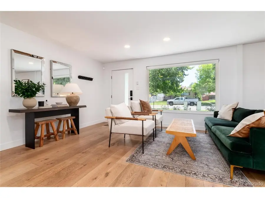 1065 S Monroe St, Denver, CO 80209 - Image #3