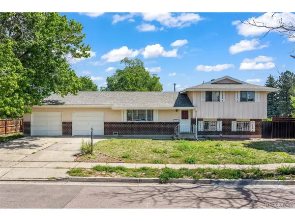 2712 Arlington Dr, Colorado Springs, CO 80910
