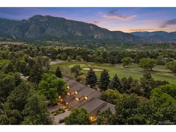 28 Woodbridge Dr, Colorado Springs, CO 80906