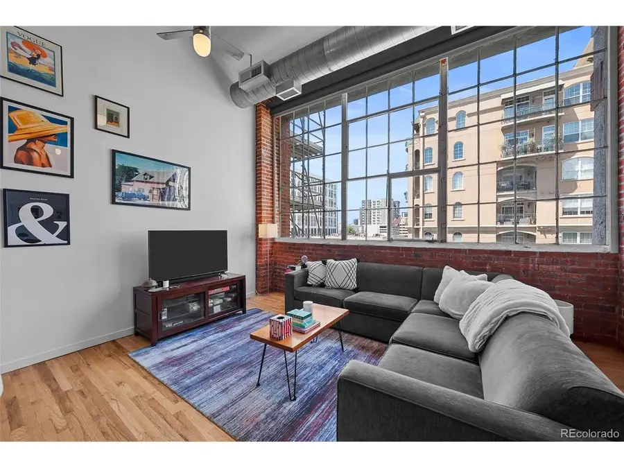 1090 Cherokee St #301, Denver, CO 80204 - #2