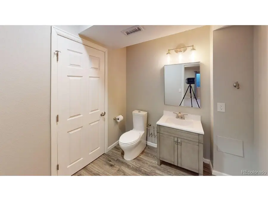 8958 Forrest Dr, Highlands Ranch, CO 80126 - #2