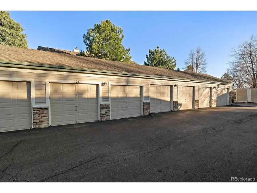 8358 S Independence Cir #202, Littleton, CO 80128 - Image #2