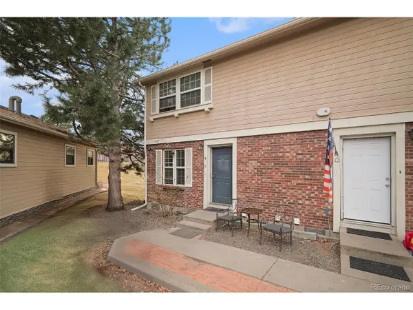 1525 S Ouray Cir #D, Aurora, CO 80017