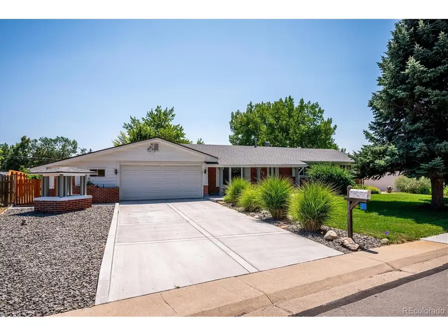 1770 Nelson St, Lakewood, CO 80215 - #2