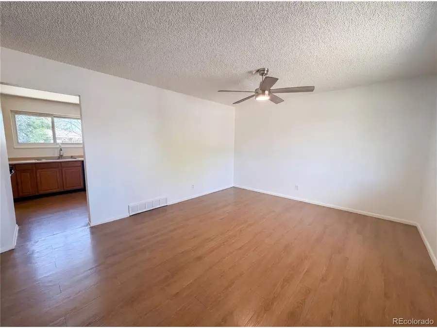 1902 E 116th Pl, Northglenn, CO 80233 - #3
