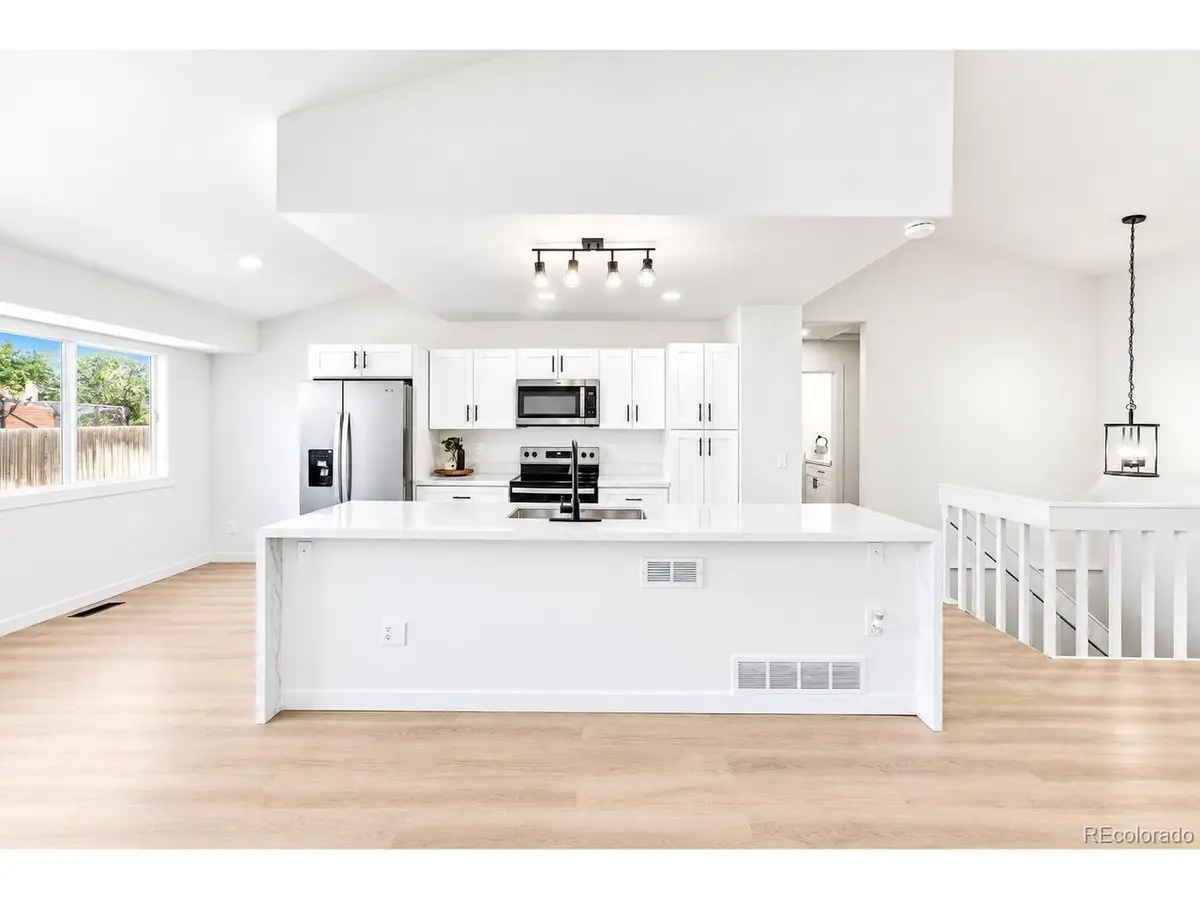 3533 S Richfield Cir, Aurora, CO 80013 - #1