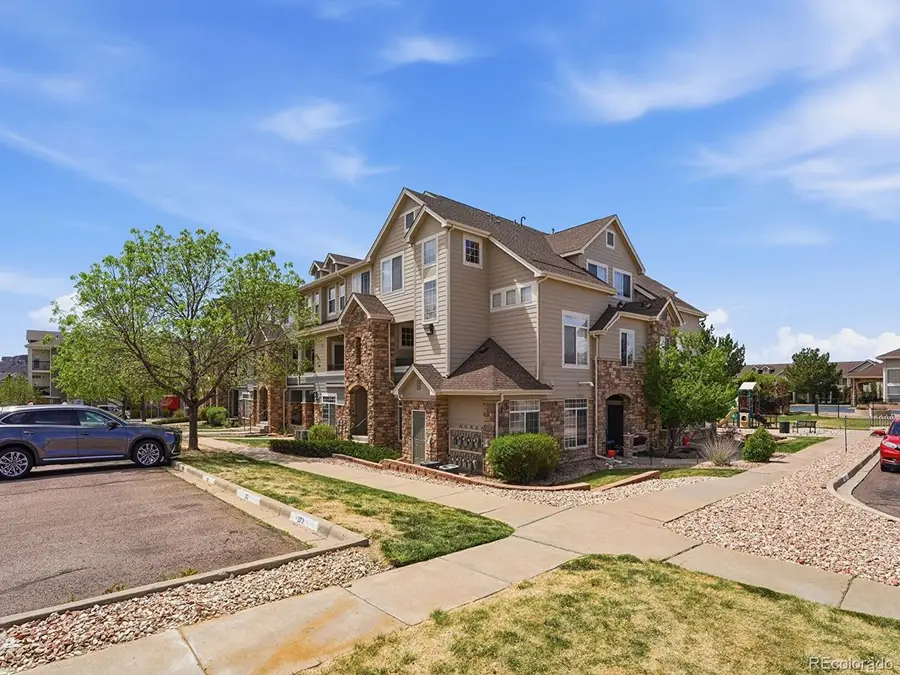 431 Black Feather Loop #8-810, Castle Rock, CO 80104 - #2
