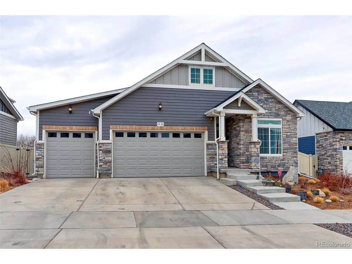 4435 N Picadilly Ct, Aurora, CO 80019 - Image #1