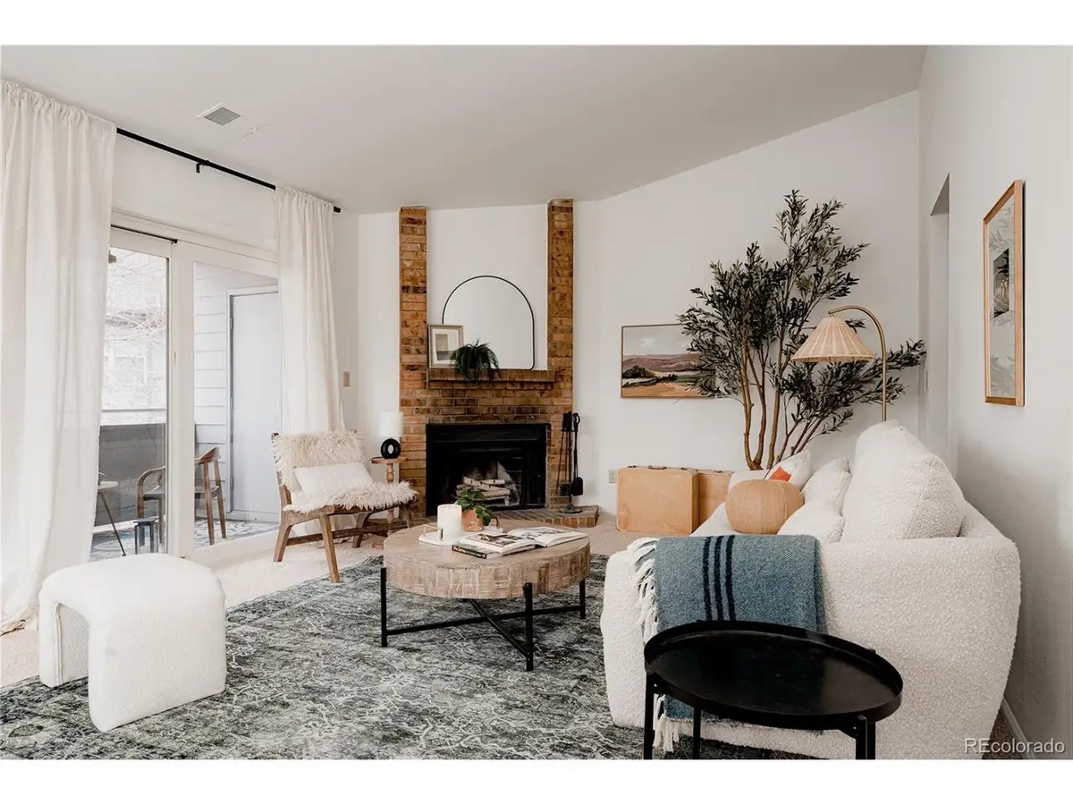 8045 W Eastman Pl #206, Lakewood, CO 80227 - #1
