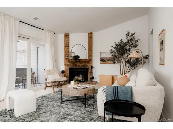 8045 W Eastman Pl #206, Lakewood, CO 80227