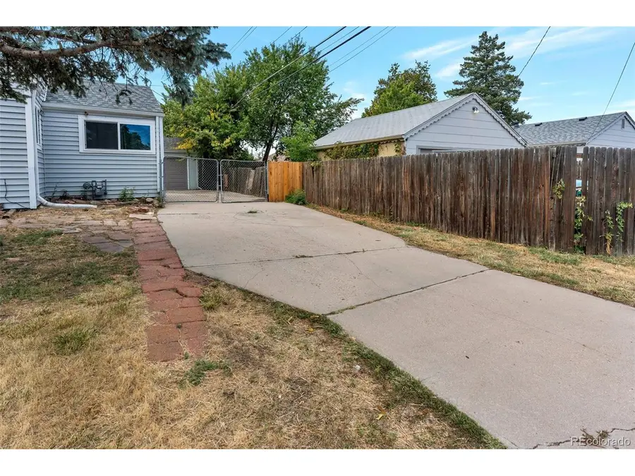 11612 Del Mar Pkwy, Aurora, CO 80010 - #2