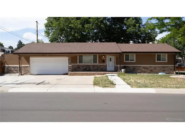 8235 W Florida Ave, Lakewood, CO 80232
