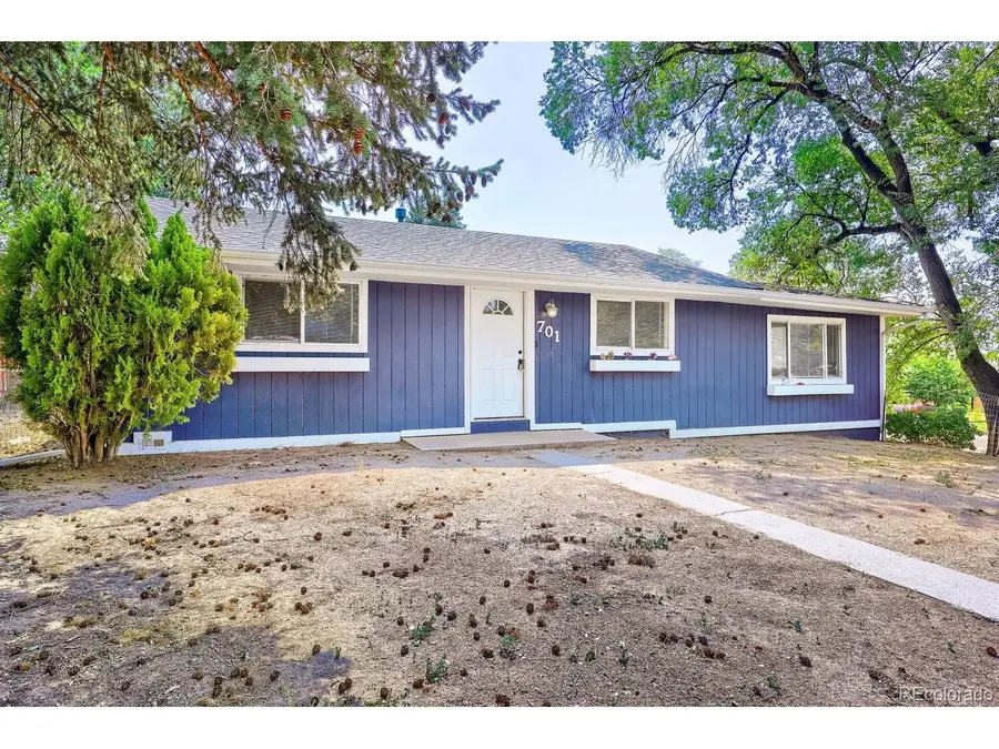701 Mono Pl, Colorado Springs, CO 80910 - #2