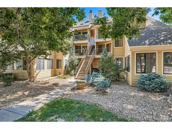 950 S Dahlia St #C, Denver, CO 80246