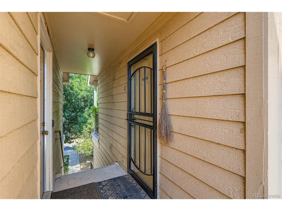 950 S Dahlia St, Denver, CO 80246 - #2