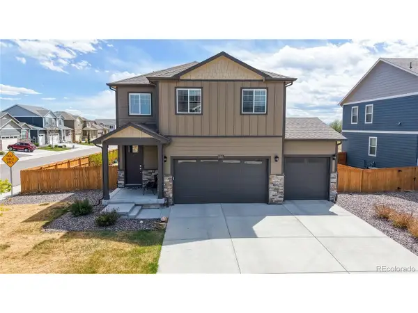 2122 Pineywoods St, Mead, CO 80542