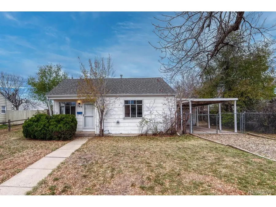 765 Moline St, Aurora, CO 80010 - #2