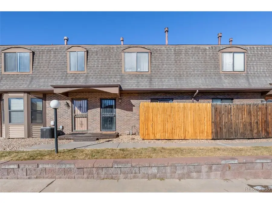 1379 S Idalia St #C, Aurora, CO 80017 - #2