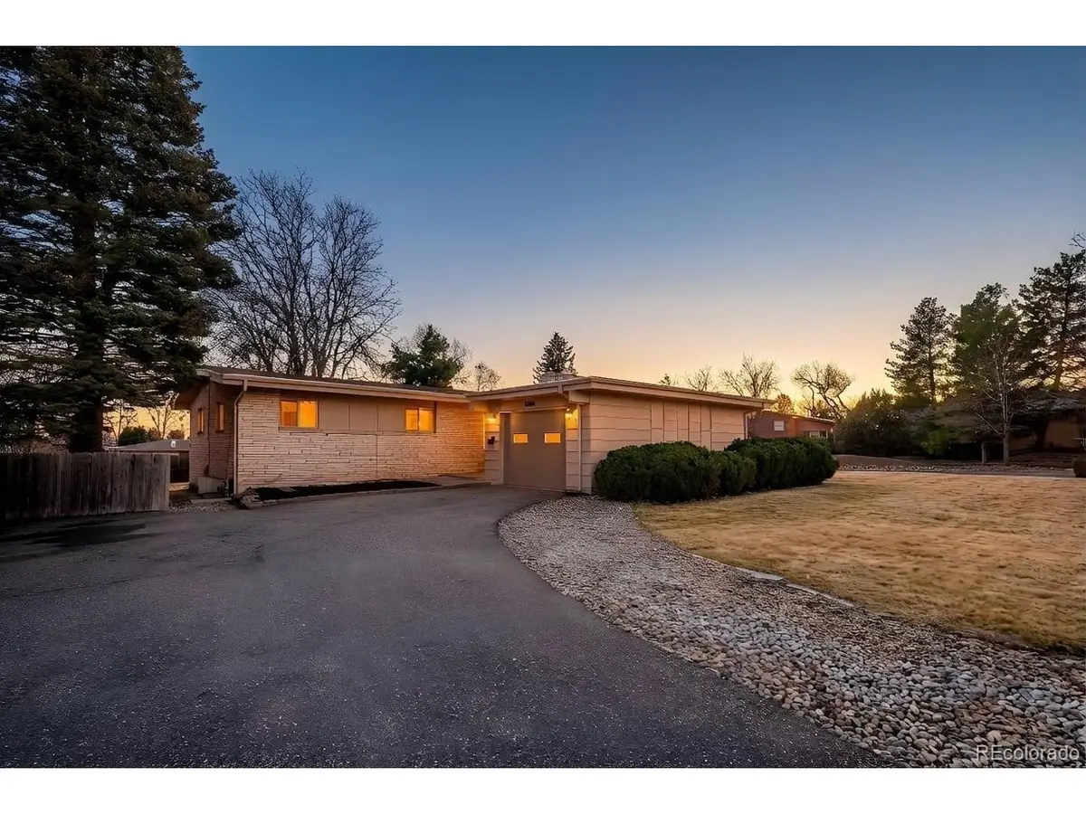 6040 W Elmhurst Dr, Littleton, CO 80128 - #1