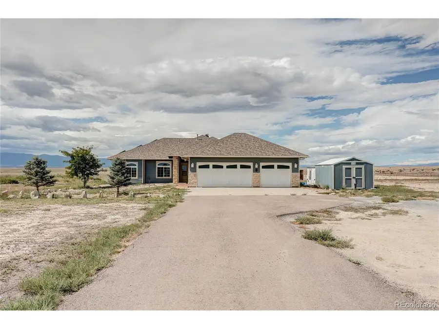 2581 Greenhorn View Dr, Pueblo West, CO 81007 - #2