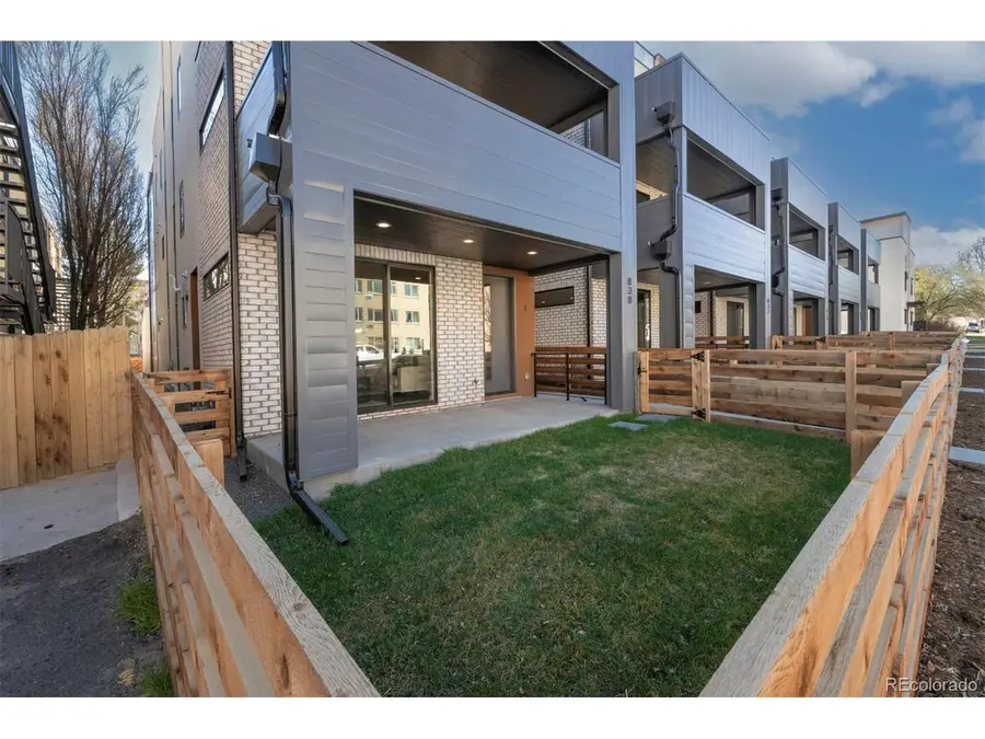 826 Cherry St #1, Denver, CO 80220 - #2
