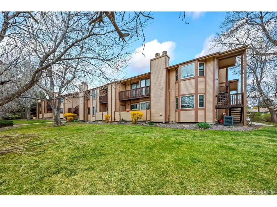 1075 S Garrison St #203, Lakewood, CO 80226 - #2