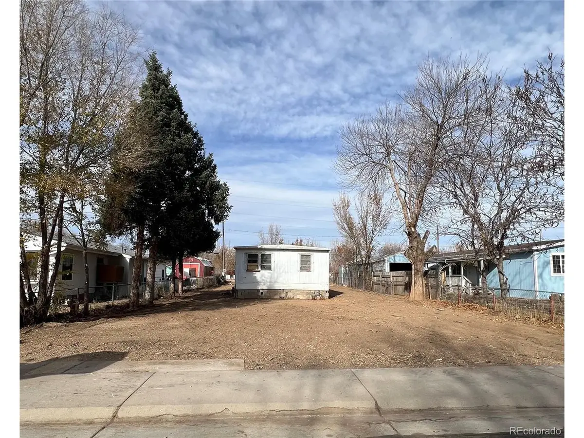603 Locust Ave, Lochbuie, CO 80603 - Image #1