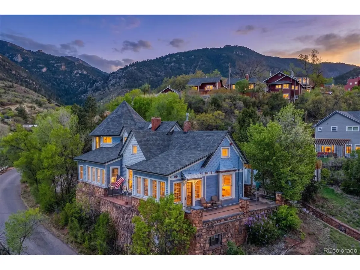 106 Waltham Ave, Manitou Springs, CO 80829 - #1