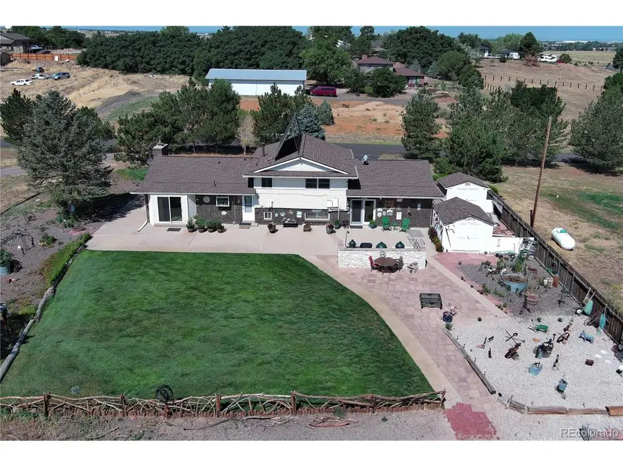 1014 Nepal St, Aurora, CO 80018 - #2