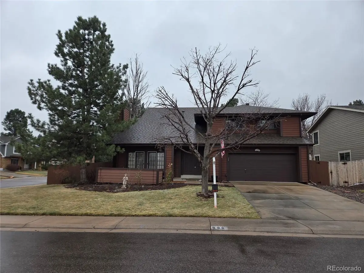 996 E Irish Pl, Centennial, CO 80122 - Image #1