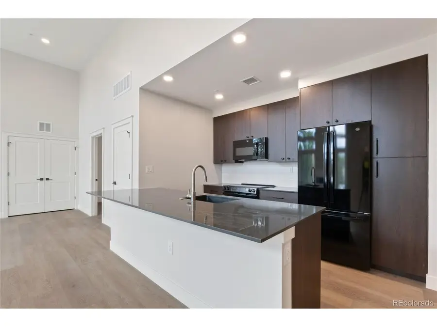1643 Boulder St #206, Denver, CO 80211 - #3