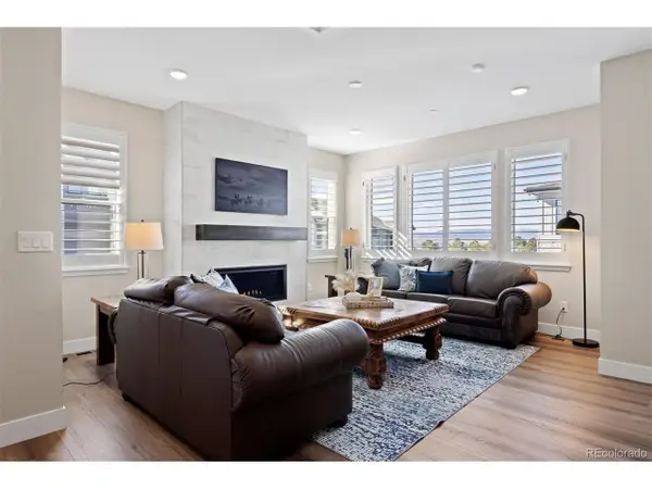 7032 Fireside Way, Castle Rock, CO 80108