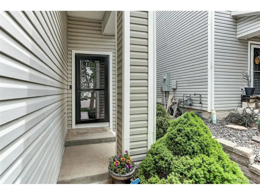 22146 E Berry Pl, Aurora, CO 80015 - #2