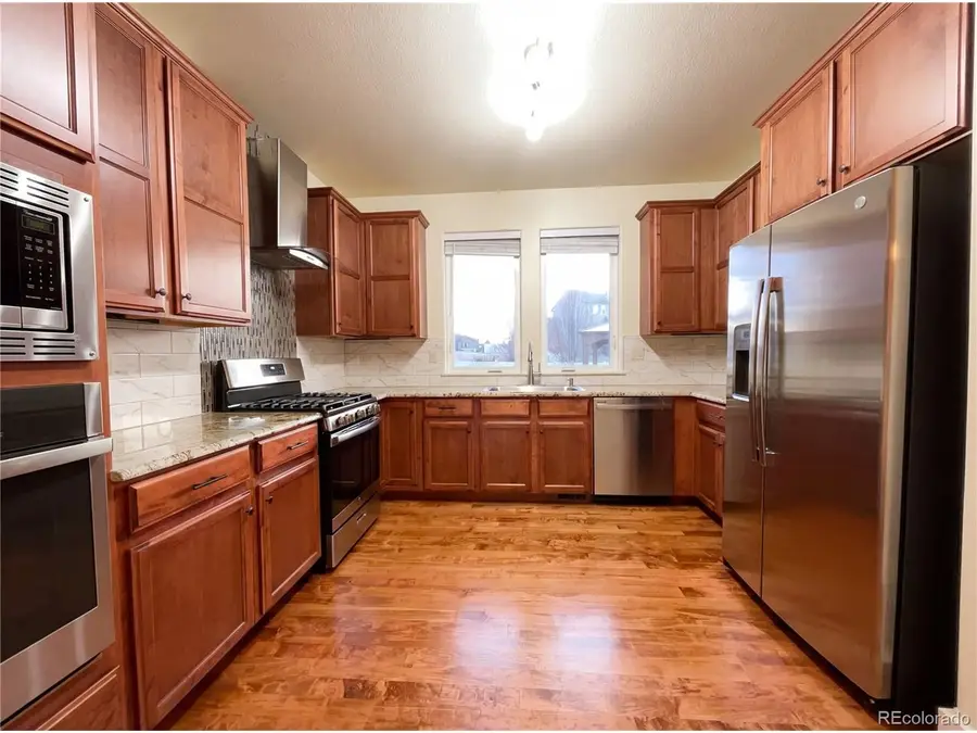 7401 Turnbull Ct, Windsor, CO 80550 - #2