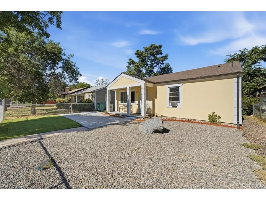 1725 Dayton St, Aurora, CO 80010 - #2