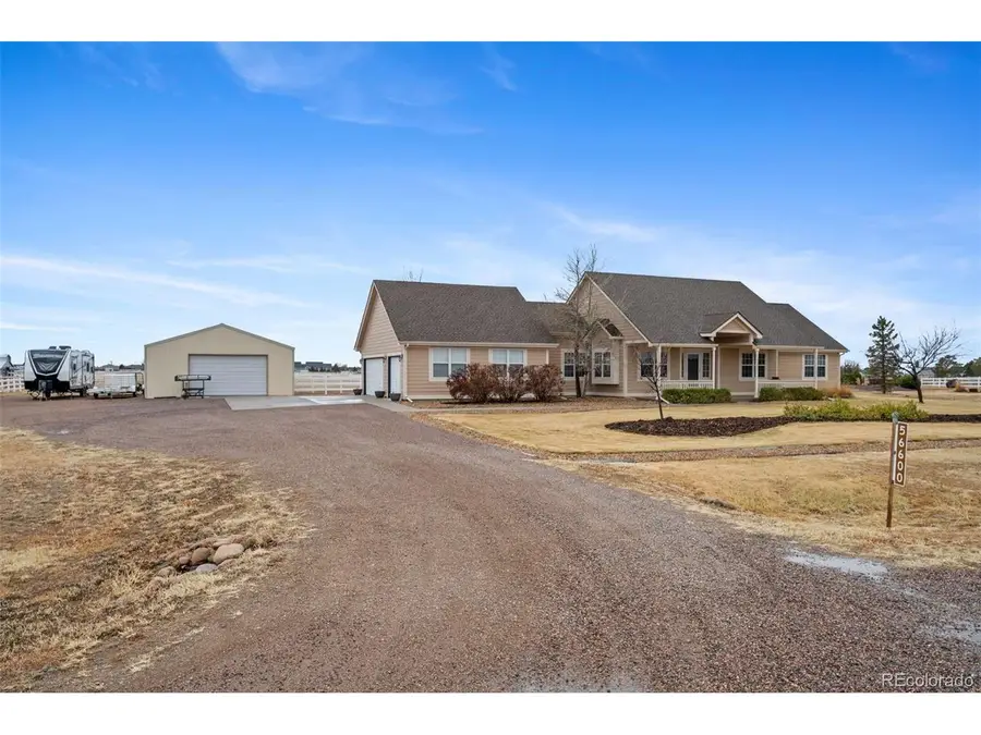 56600 E 41st Ave, Strasburg, CO 80136 - #2